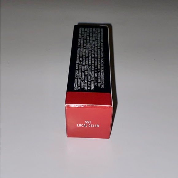 MAC Cosmetics Lustreglass Lipstick “Local Celeb” 551 - Full Size New in Box - Picture 4 of 7